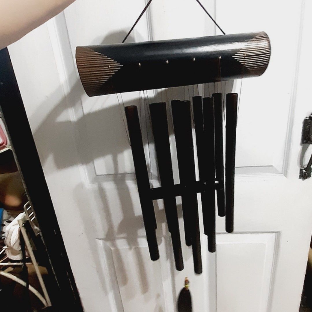 Large Bamboo chimes (Category: Other Home Decor) located in Antipolo. Submitted by blueshopvintage (Listing ID 1197914756, Image 2). Description: All bamboo chimes🎶🎵 with 10 large size of bamboo tubes /rods that produces natural tone of bamboo poles as if dancing in the wind perfect for your garden for that nature inspired theme, also great for indoor decor.