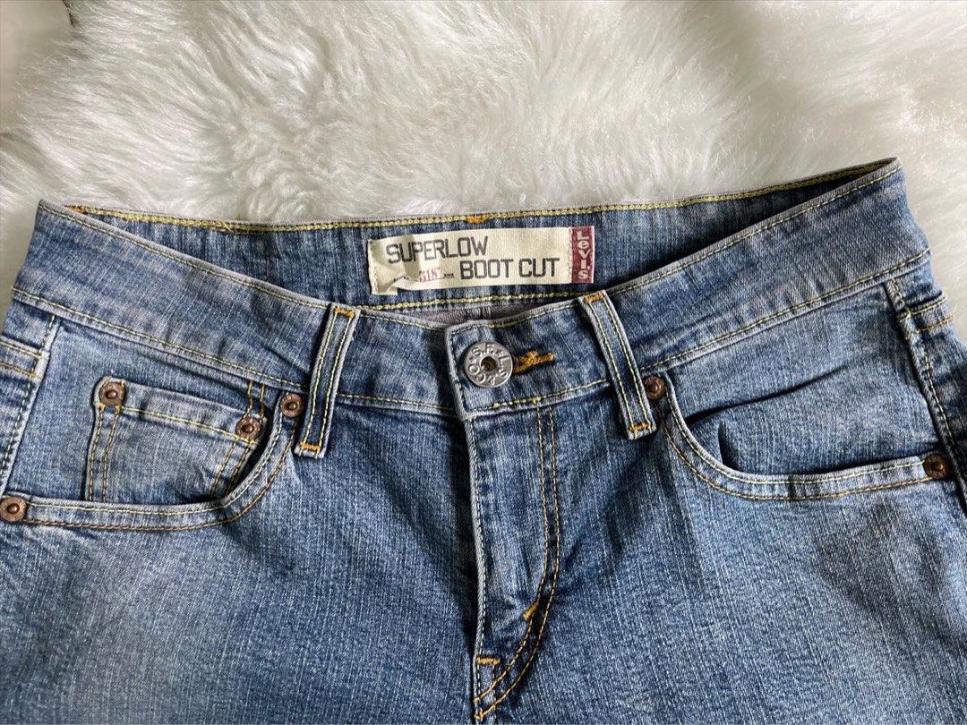 LEVI'S 518 superlow bootcut, Women's Fashion, Bottoms, Other Bottoms on  Carousell