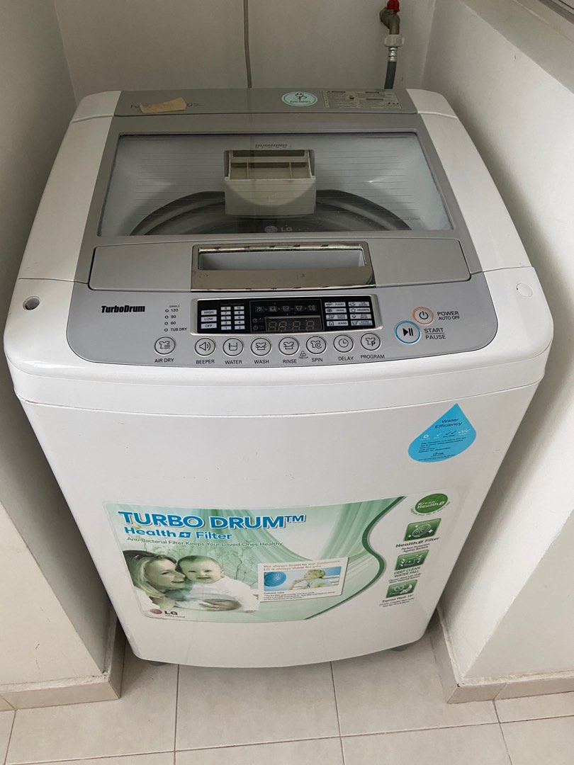 LG Fuzzy Logic 9.0kg washing machine, TV & Home Appliances, Washing Machines and Dryers on Carousell