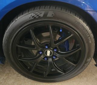 Looking to Swap 17" rims and tyres