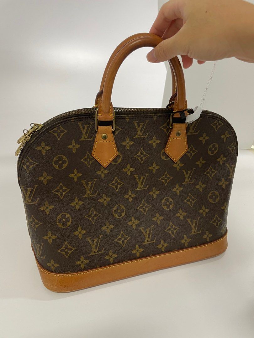 Louis Vuitton LV alma bb pm vintage bag Luxury Bags Wallets on