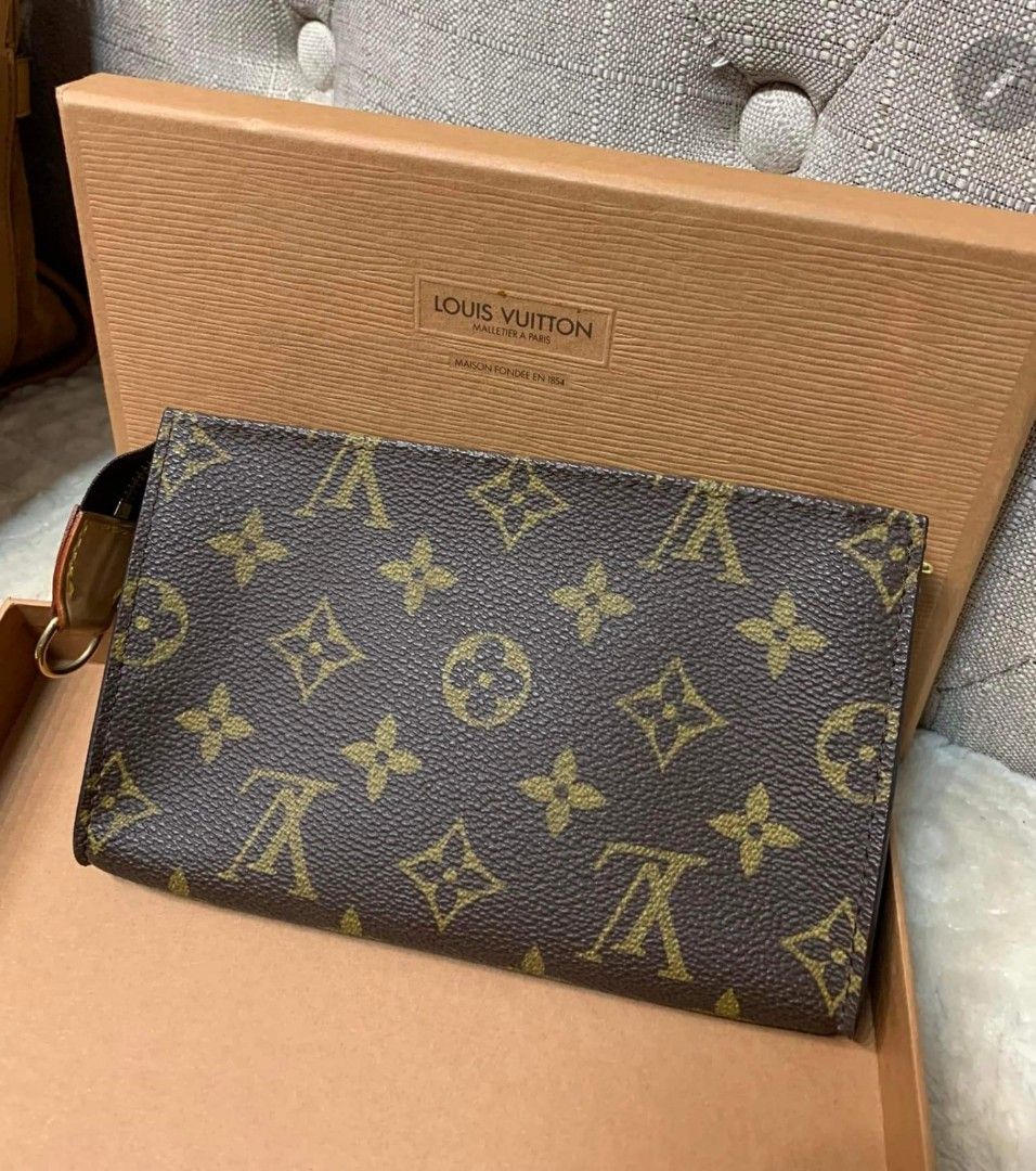 Louis Vuitton LV3 Pouch, Luxury, Bags & Wallets on Carousell