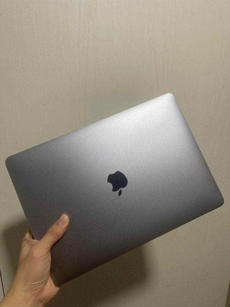 Macbook Pro 13inch 2020, Computers & Tech, Laptops & Notebooks on