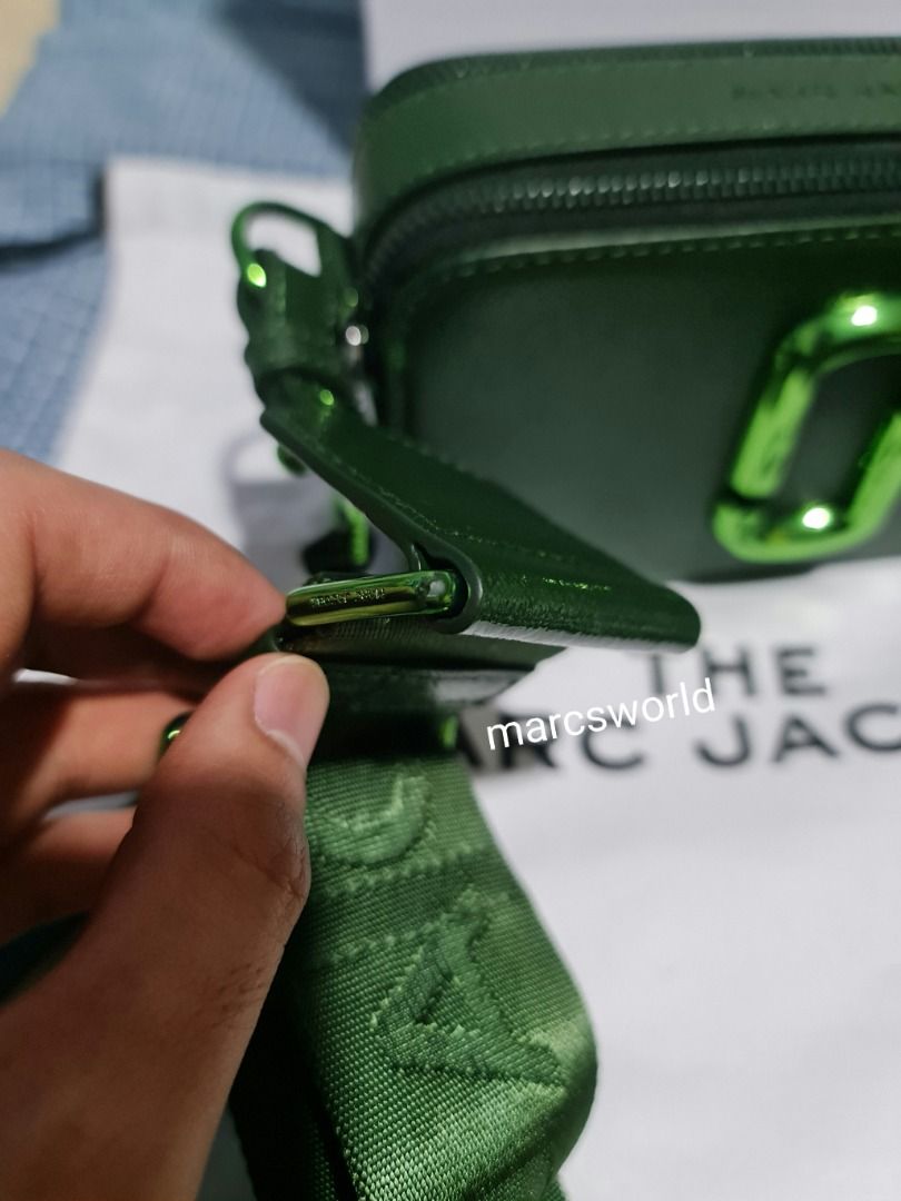 marc jacobs snapshot olive
