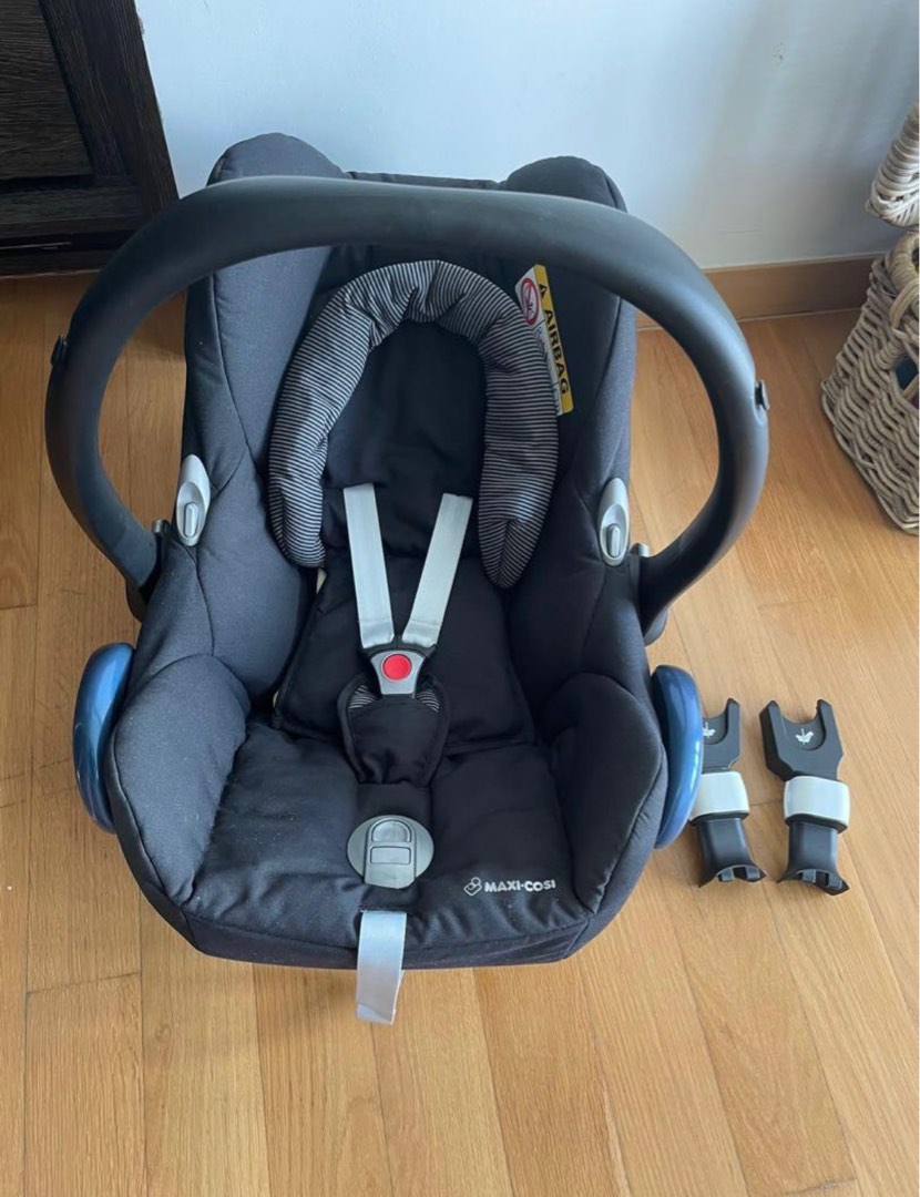 Maxi Cosi Car Seat with Adapter. Cabriofix, Babies & Kids, Going Out, Car Seats on Carousell