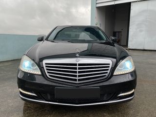 Mercedes-Benz S-Class S300L (A)