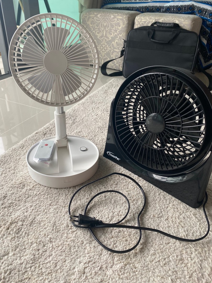 Mini Countertop Fan 2 Fans!, Furniture & Home Living, Lighting & Fans
