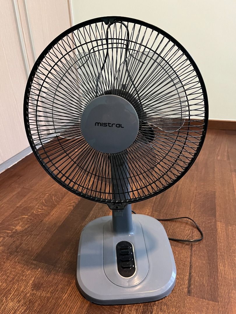 Mistral table fan, Furniture & Home Living, Lighting & Fans, Fans on