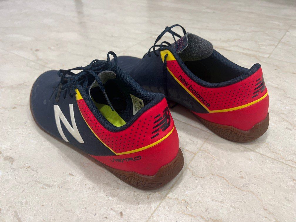 New Balance Visaro futsal shoes size EU44.6 UK10 Sports Equipment