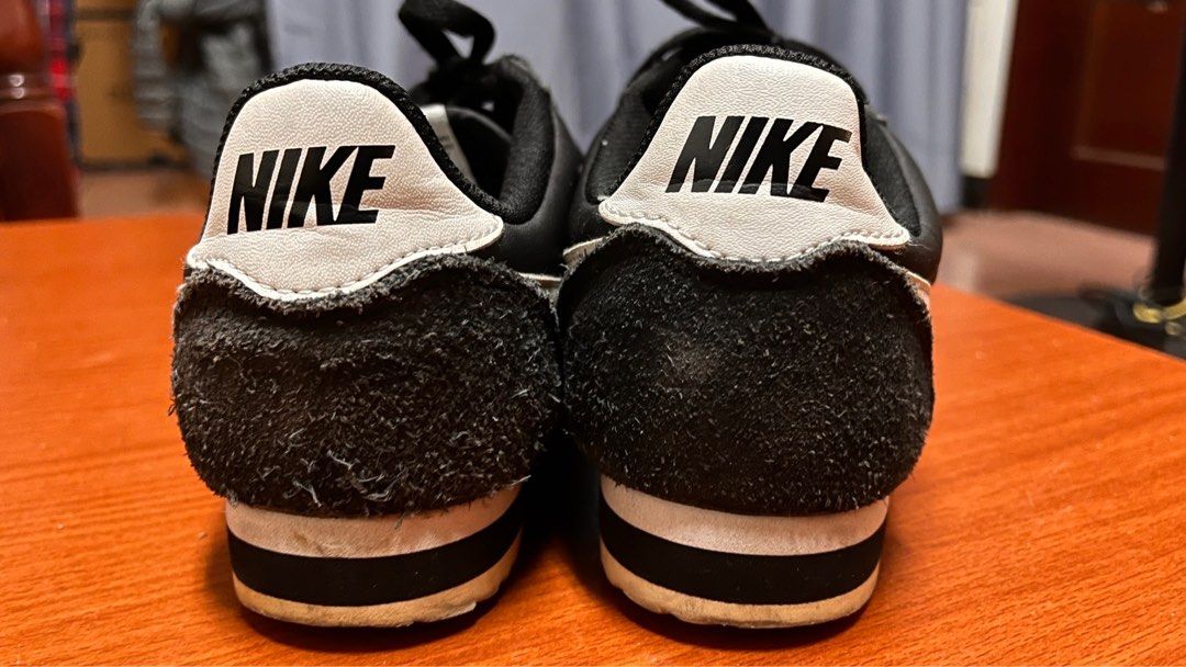 Nike 阿甘鞋CLASSIC CORTEZ NYLON 24cm, 她的時尚, 鞋, 運動鞋在旋轉拍賣