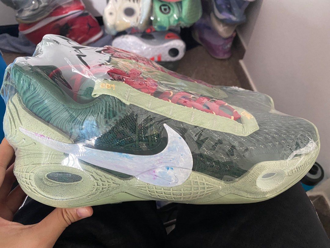 Nike Cosmic unity Nike Air Jordan not adidas Kobe sb dunk Lebron kyrie curry basketball shoes sneakers bape Men s Fashion Footwear Sneakers on Carousell
