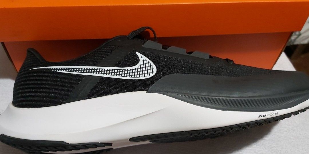 Zoom nile on sale