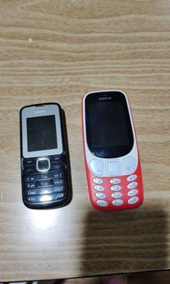 Repriced -Nokia 3310bundle (no batteries) both working