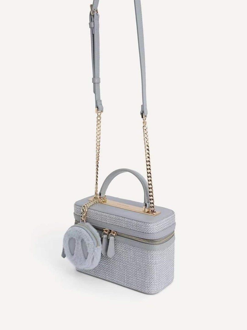 Ari Boxy Shoulder Bag - Light Blue