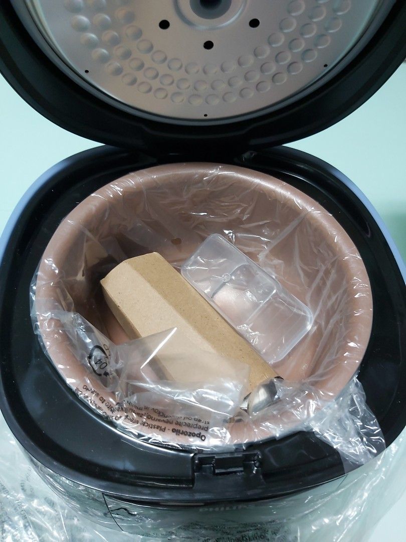 PHILIPS RICE COOKER HD3060 DIGITAL TYPE. MULTIPLE COOKING, TV & Home