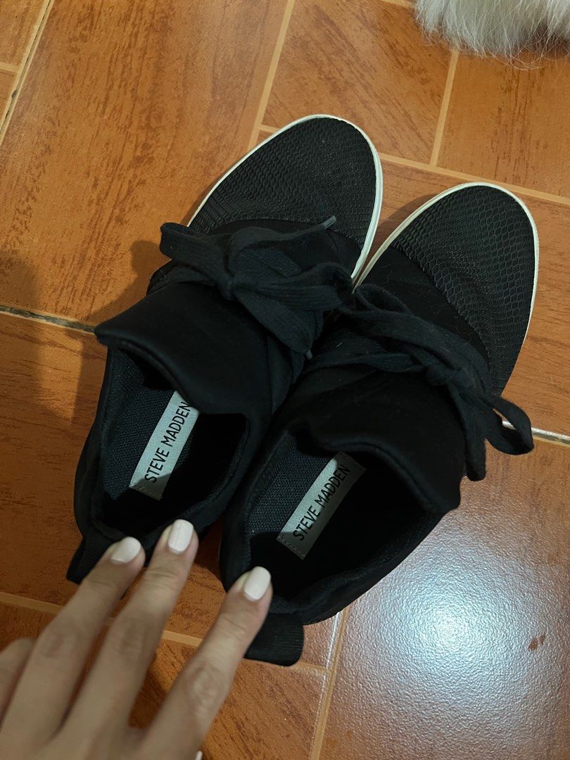 Steve madden black lancer outlet