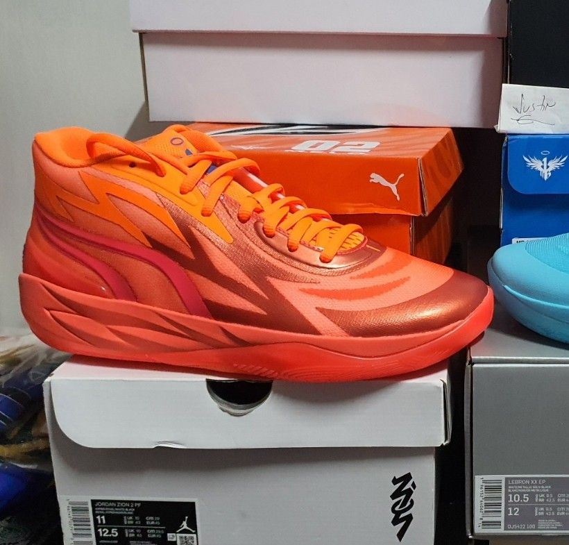 Puma mB02 Supernova lamelo ball, Men's Fashion, Footwear, Sneakers on  Carousell
