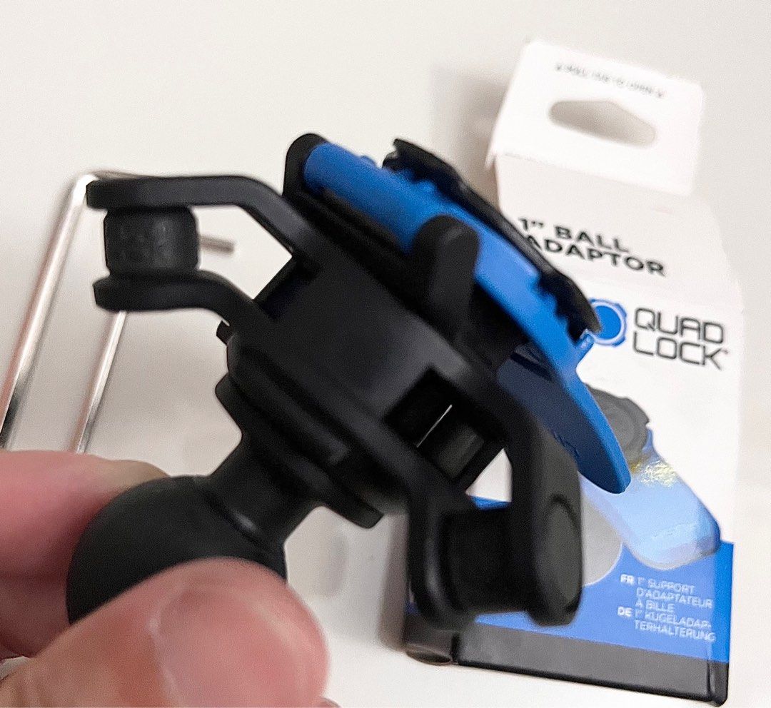 Quad lock + Vibration Dampener (both), Mobile Phones & Gadgets, Other