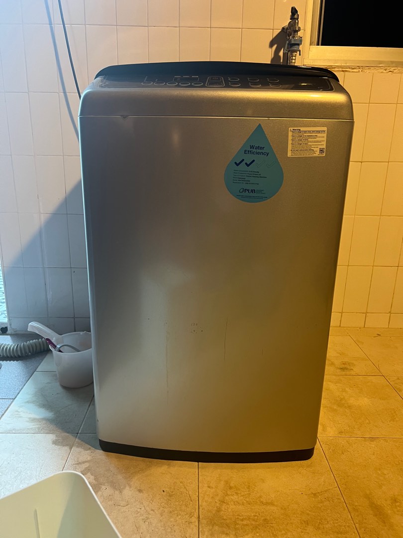 Samsung wobble washing machine, TV & Home Appliances, Washing Machines