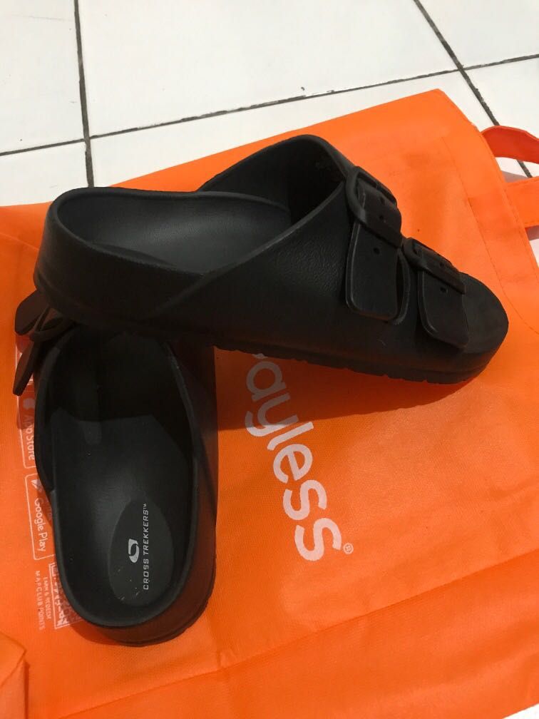 cross trekkers sandals