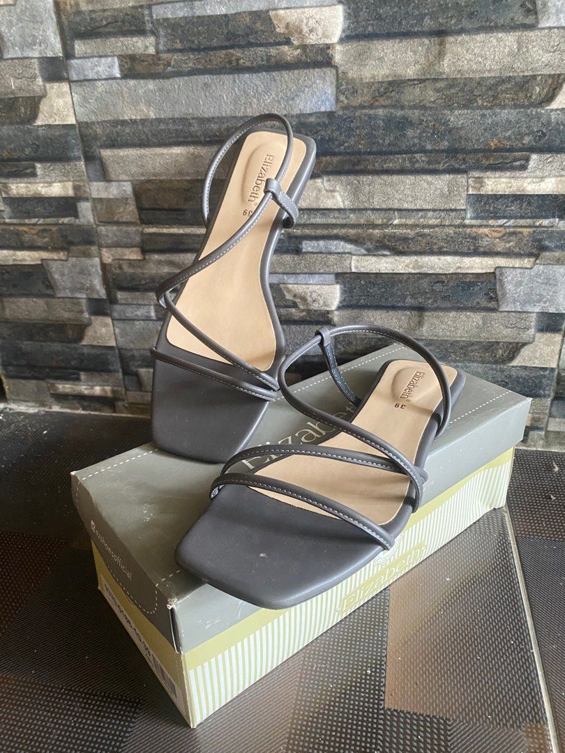 Sandal elizabeth store