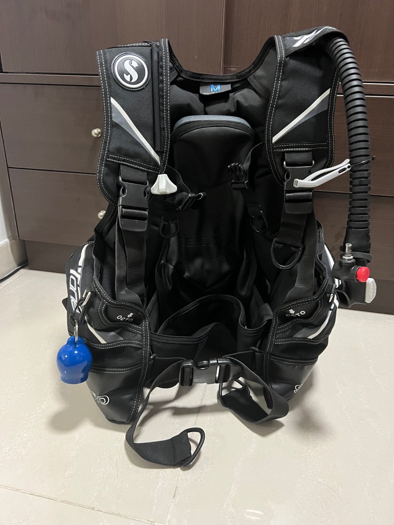 Scubapro Tone BCD, 運動產品, 運動與體育, 運動與體育 水上活動 Carousell