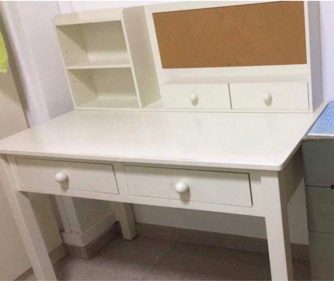 SELLING USED FURNITURE, Furniture & Home Living, Furniture, Bed Frames