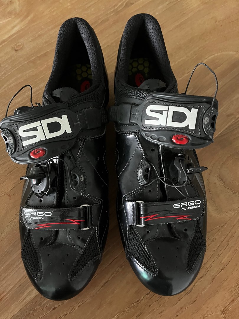 Sidi Ergo Carbon Black (Size 44), Sports Equipment, Bicycles