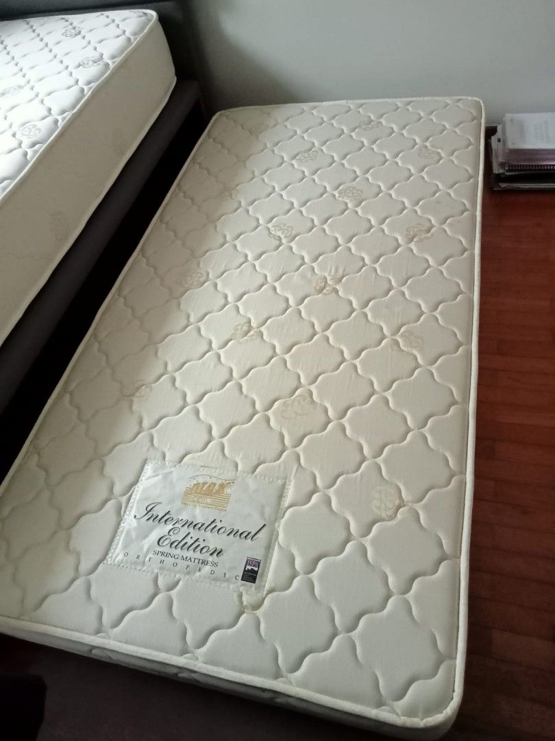 Single pull out bed with mattress, Furniture & Home Living, Furniture