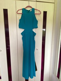 (Category: ) located in . Submitted by prelovedwearsing (Listing ID 1197854498, Image 1). Description: .
