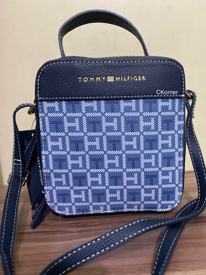 Tommy Hilfiger Vanity Sling Bag, Women's Fashion, Bags & Wallets, Cross