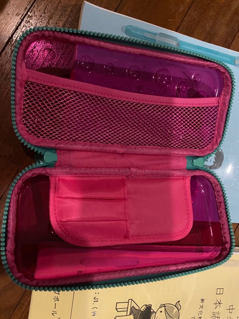 Smiggle laptop on sale case