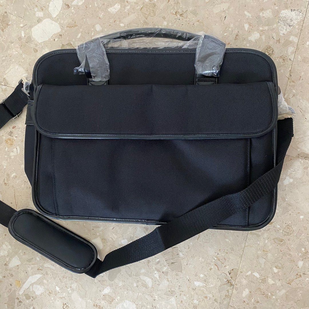 (Was 300+) Fossil laptop bag / brief case Authentic , Men's Fashion