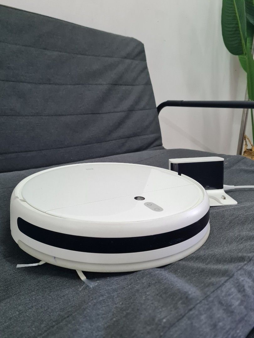 xiaomi smart robot vacuum cleaner model 1C global version (english