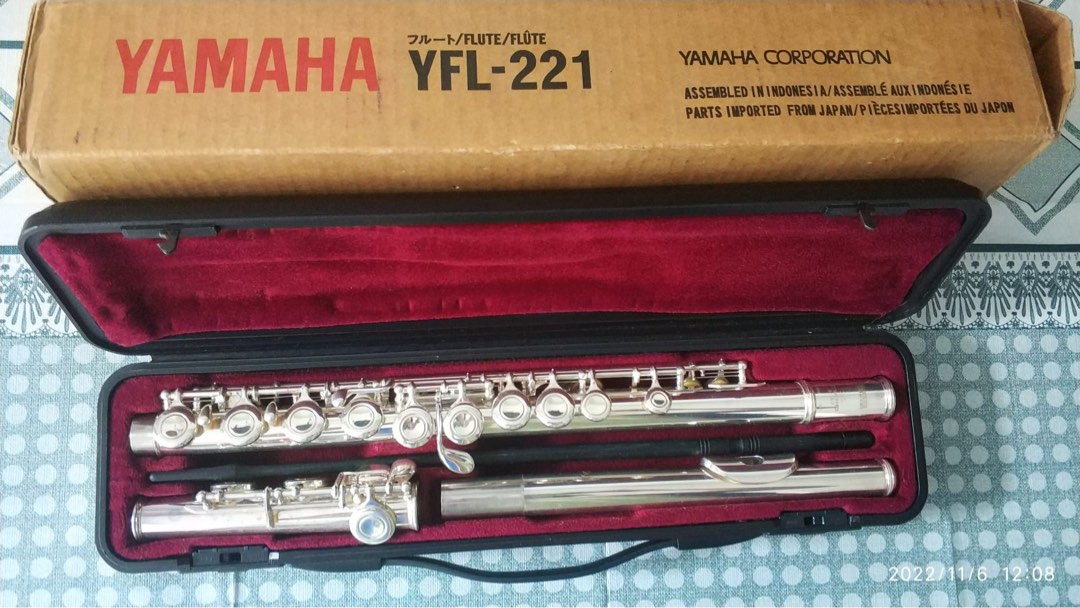 Yamaha Flute, 興趣及遊戲, 音樂樂器 & 配件, 樂器 Carousell