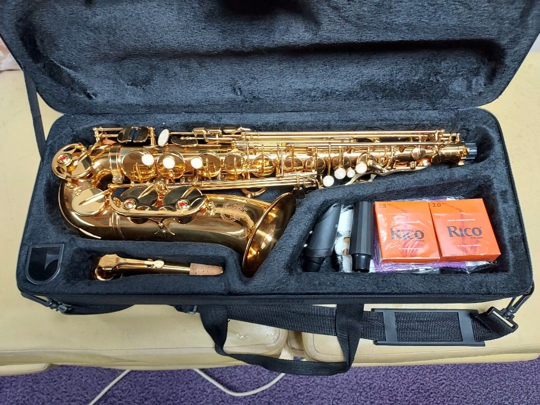 Yamasaki Alto SAXOPHONE Carousell
