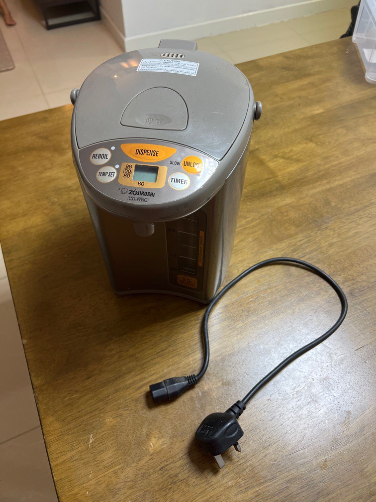 Zojirushi hot water airpot 3l, TV & Home Appliances, Kitchen Appliances