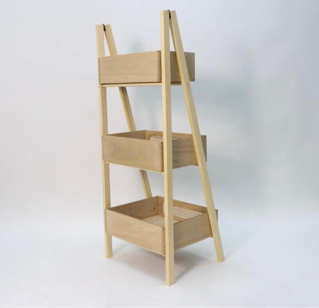 3 Tier Cane Ladder Shelf With Rattan Decoration (Oak, 傢俬＆家居, 傢俬, 書櫃、櫃子及