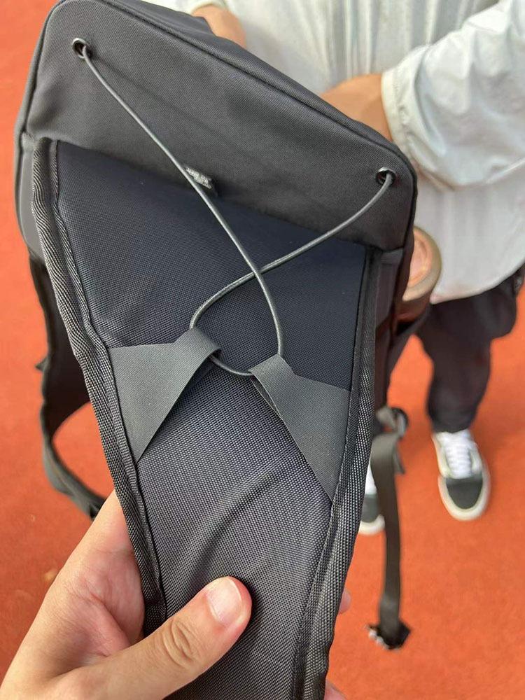 日本ARC'TERYX SYSTEM A QUIVER CROSS-BODY PACK 單咩袋, 名牌, 手袋及