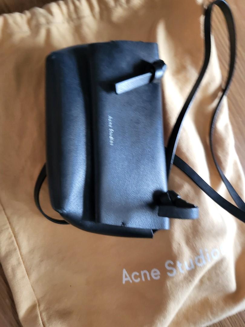 Open to swap Acne studios knotted strap purse (Category: Luxury Bags & Wallets) located in Mandaluyong City. Submitted by cdtay (Listing ID 1194160473, Image 2). Description: srp 350 USD. with dustbag and cards. good condition.