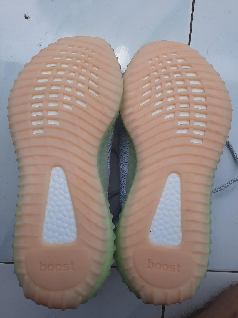 Adidas Yeezy Boost 350 V2 Cloud White Non Reflective, Fesyen Pria, Sepatu  , Sneakers di Carousell
