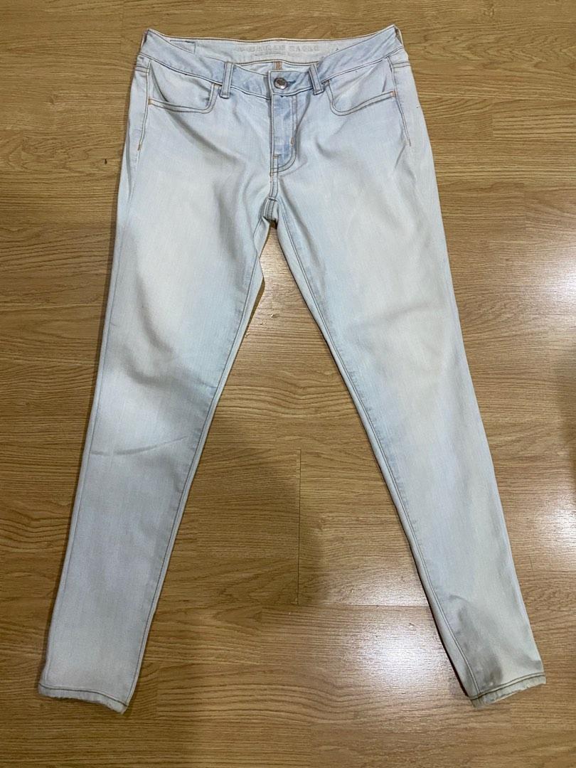 American Eagle Light Washed Denim Jeans (Category: Jeans) located in Quezon City. Submitted by ishdeclutters (Listing ID 1194314513, Image 1). Description: Condition: 8/10 Color: Light Washed Denim Jeans Size: 86A/160.