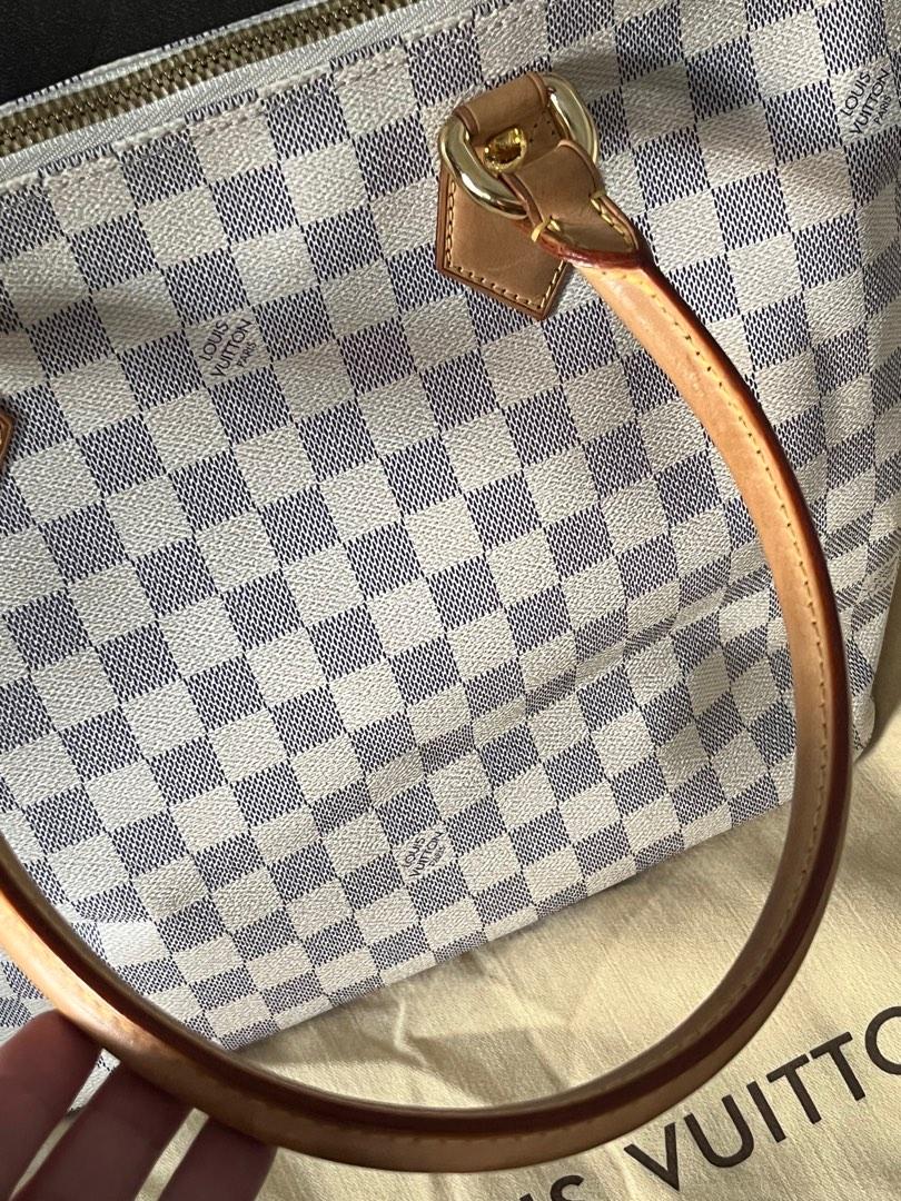 Auth LV saleya MM azur (Category: Luxury Bags & Wallets) located in Manila. Submitted by whemc (Listing ID 1191493163, Image 2). Description: Excellent condition .