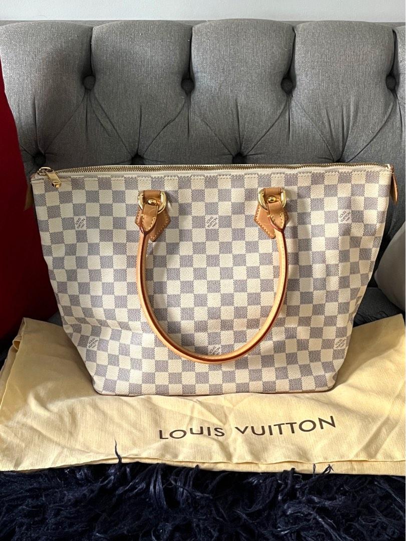 Auth LV saleya MM azur (Category: Luxury Bags & Wallets) located in Manila. Submitted by whemc (Listing ID 1191493163, Image 1). Description: Excellent condition .