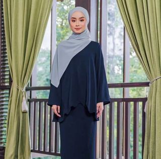 (Category: ) located in . Submitted by prelovedbyyann (Listing ID 1193093731, Image 1). Description: .