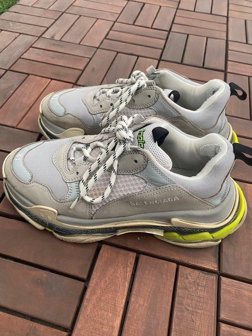 balenciaga triple s mens gold