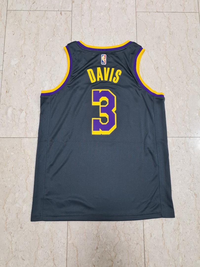Authentic BNWT LeBron James Los Angeles Lakers NBA Nike Earned Edition  Swingman Jersey