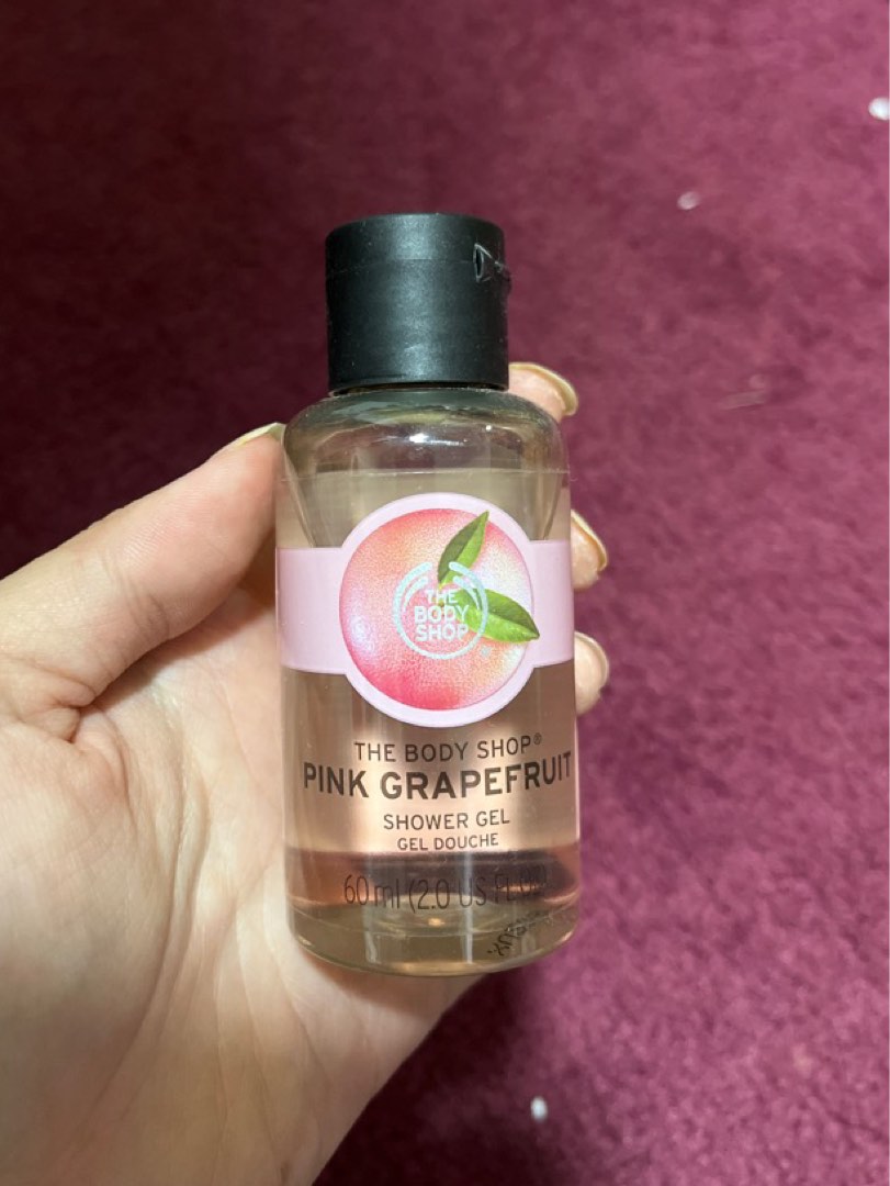Body shop pink grapefruit shower gel, Beauty & Personal Care, Bath