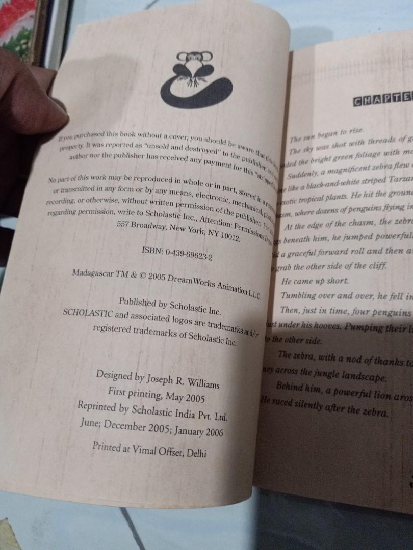 buku filem @ movies - madagascar 2005, Hobbies & Toys, Books