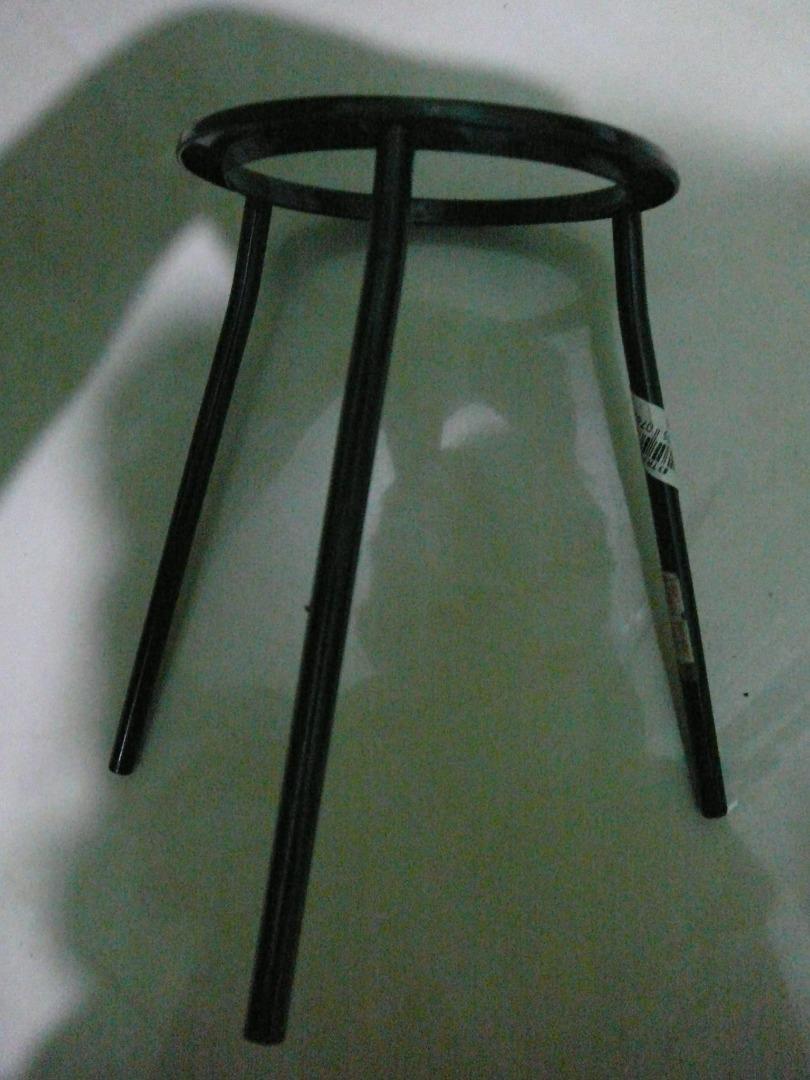 Bunsen Burner Tripod, Hobbies & Toys, Stationary & Craft, Stationery & School Supplies on Carousell